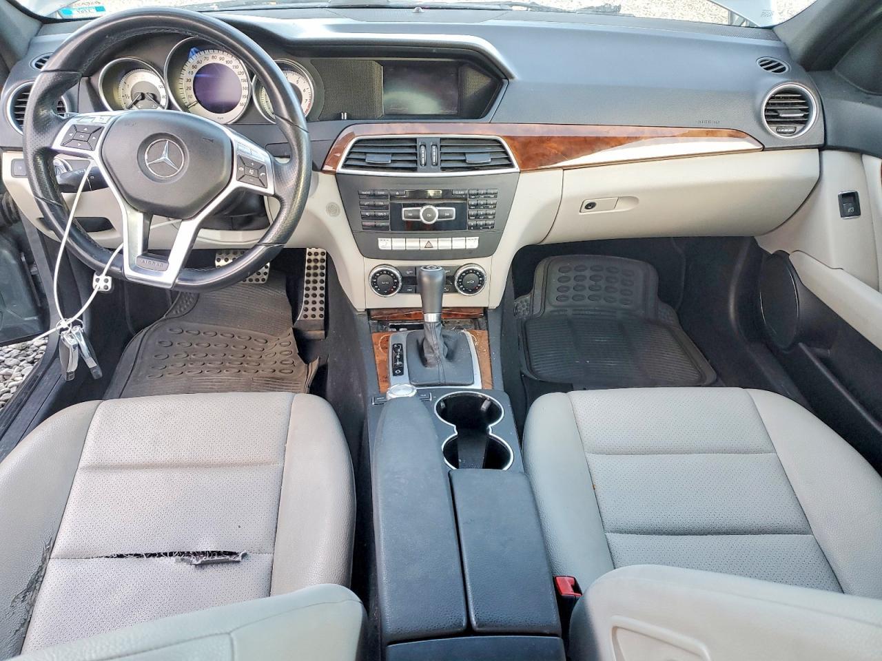 2012 MERCEDES-BENZ C-CLASS