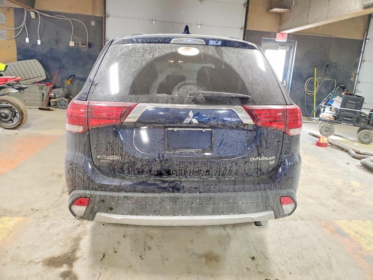 2018 MITSUBISHI outlander