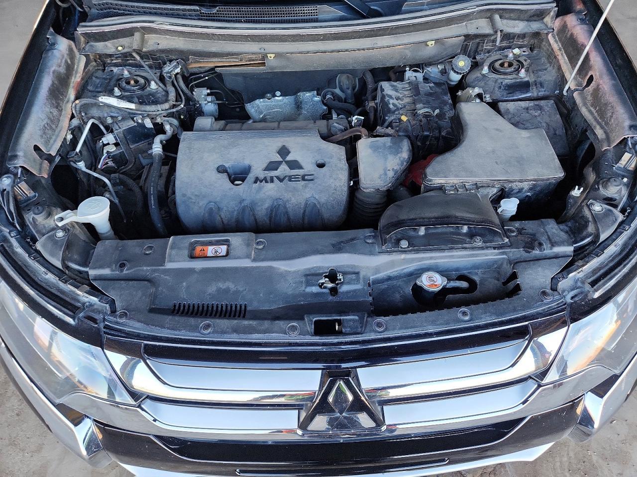 2018 MITSUBISHI outlander