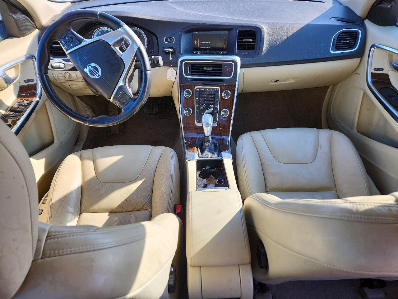 2013 VOLVO S60