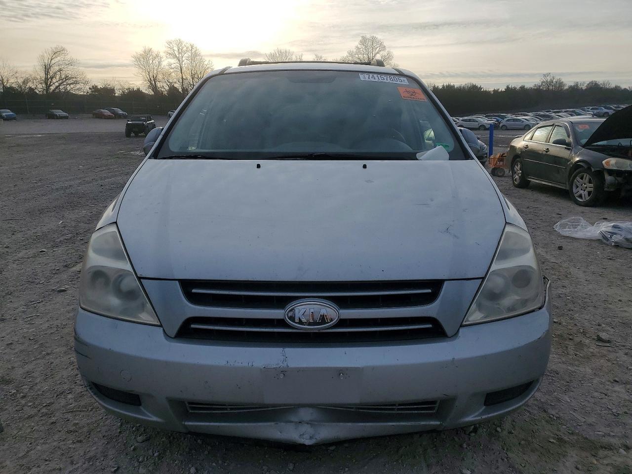 2007 KIA SEDONA