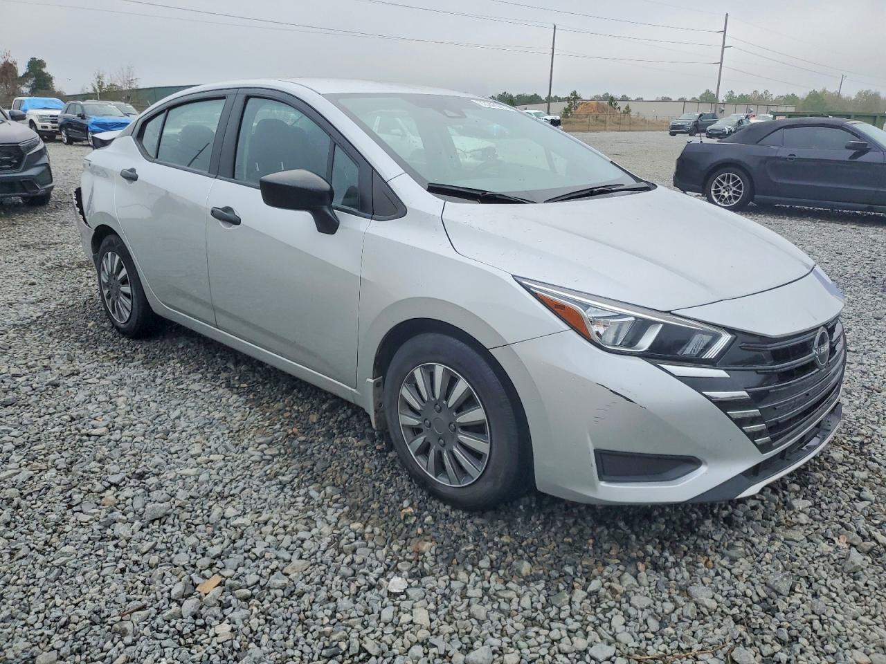 2023 NISSAN VERSA