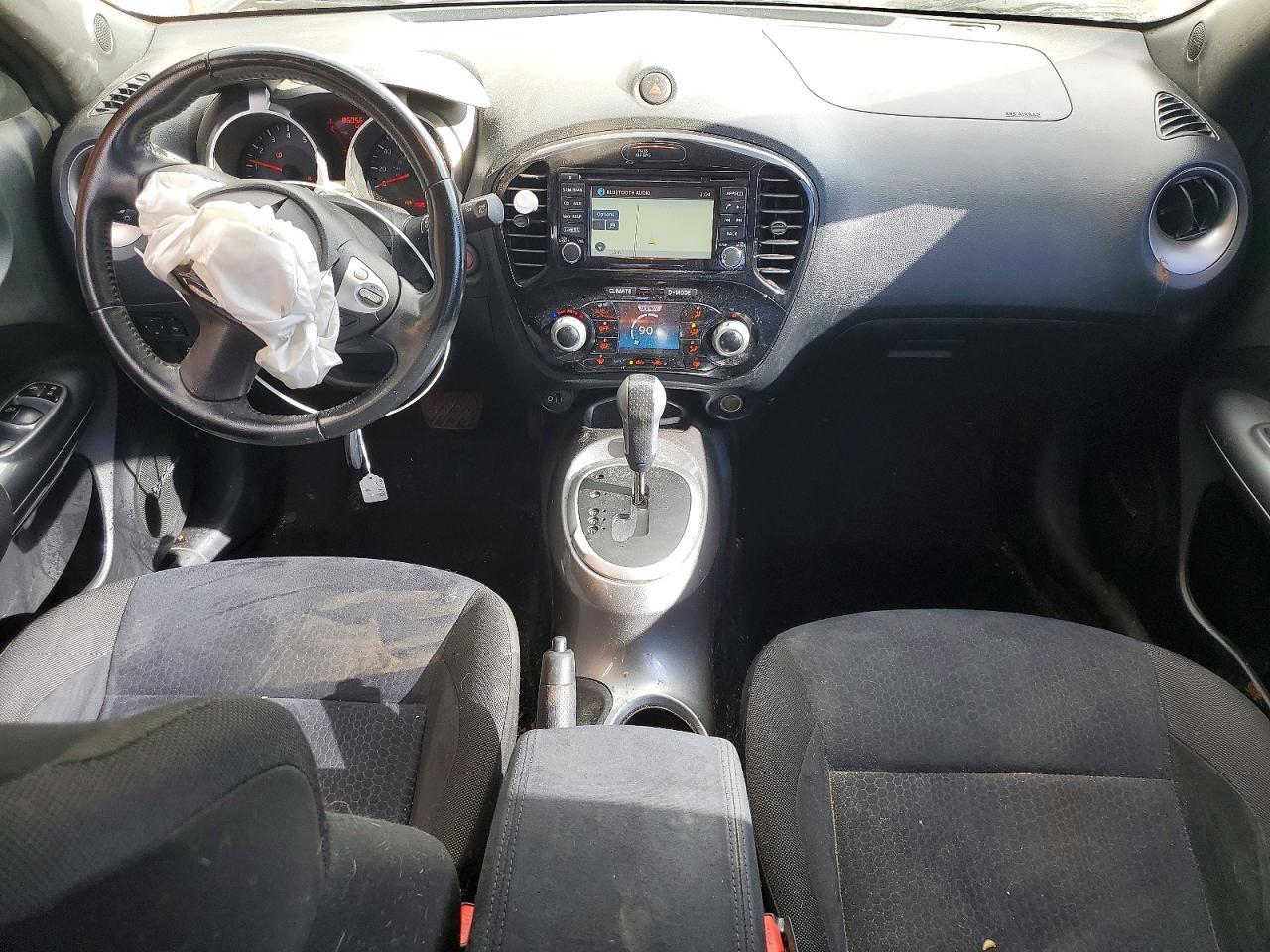 2015 NISSAN Juke