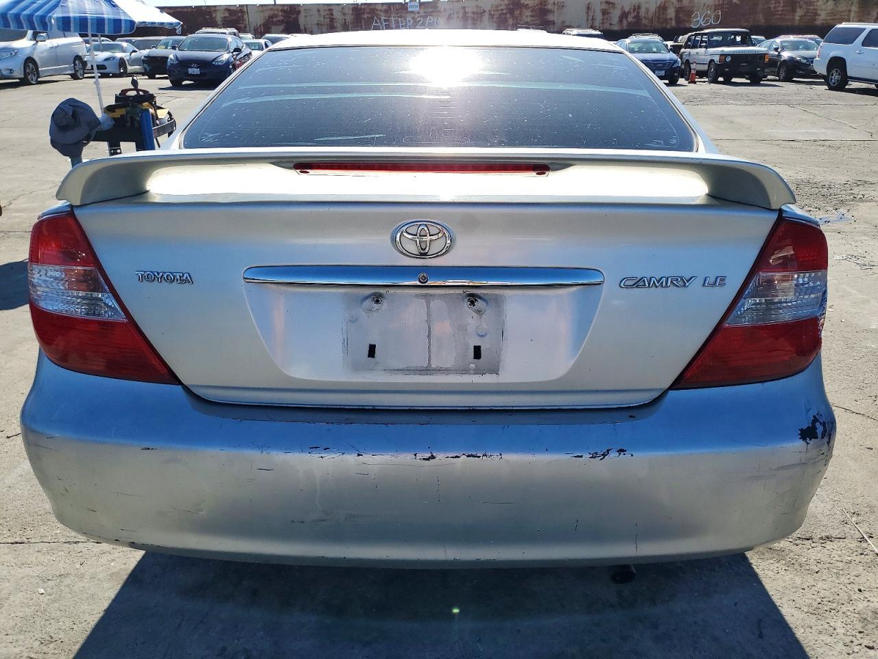 2004 TOYOTA CAMRY