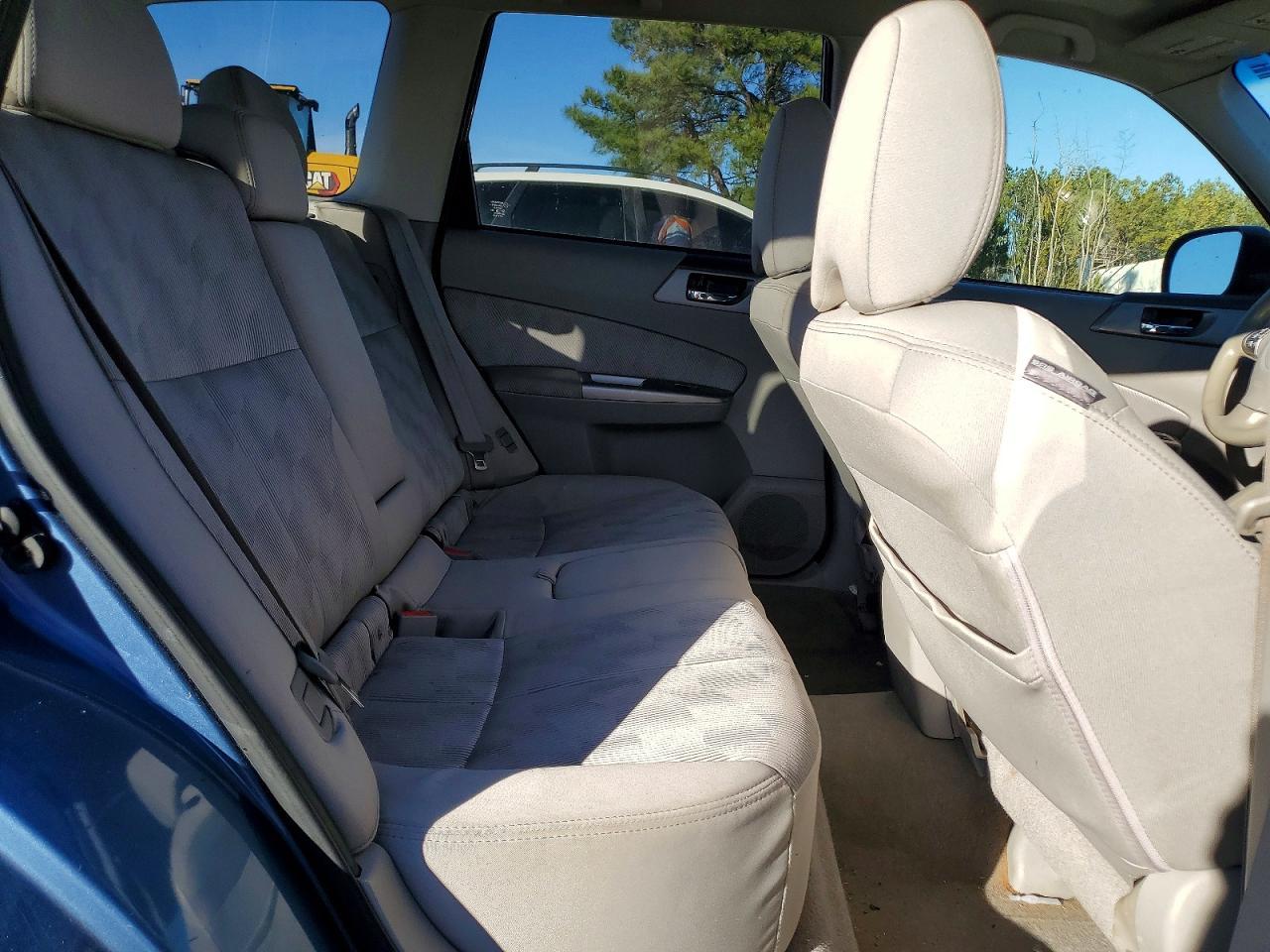 2010 SUBARU FORESTER