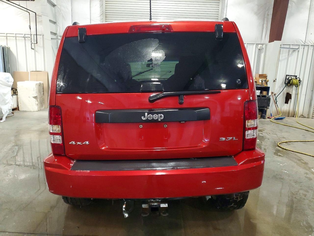 2008 JEEP Liberty