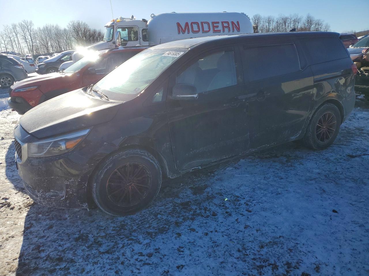 2017 KIA SEDONA