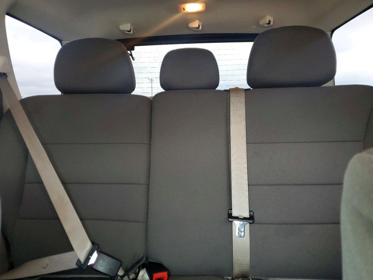 2010 FORD ESCAPE