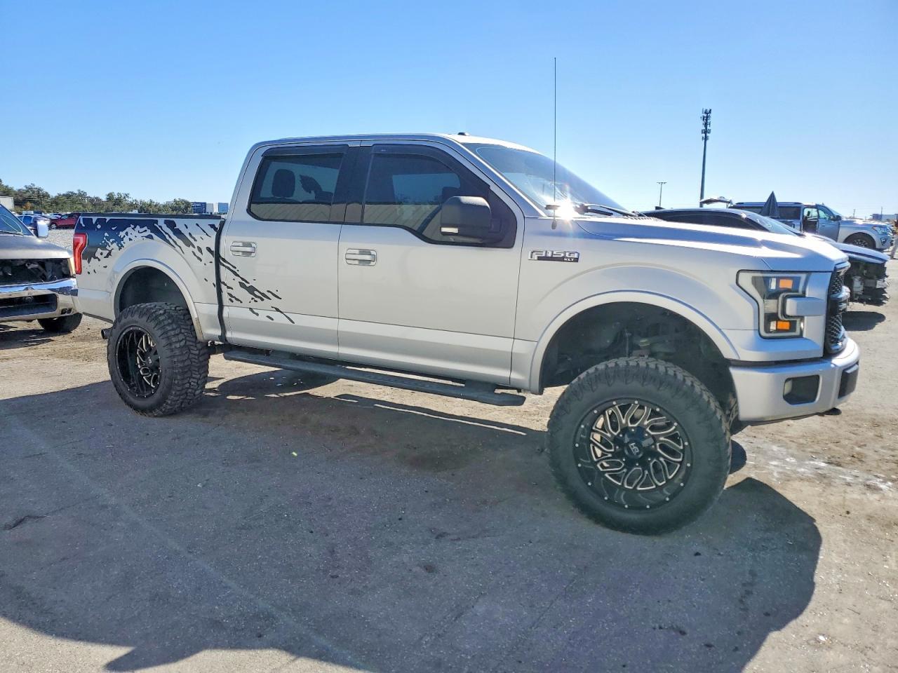 2015 FORD F-150