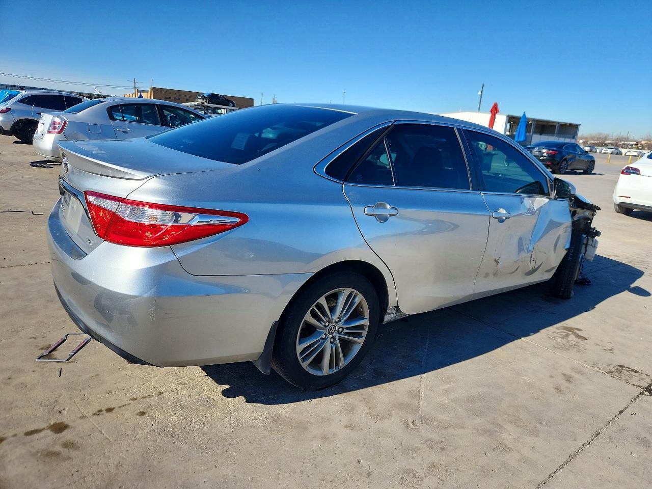 2015 TOYOTA CAMRY