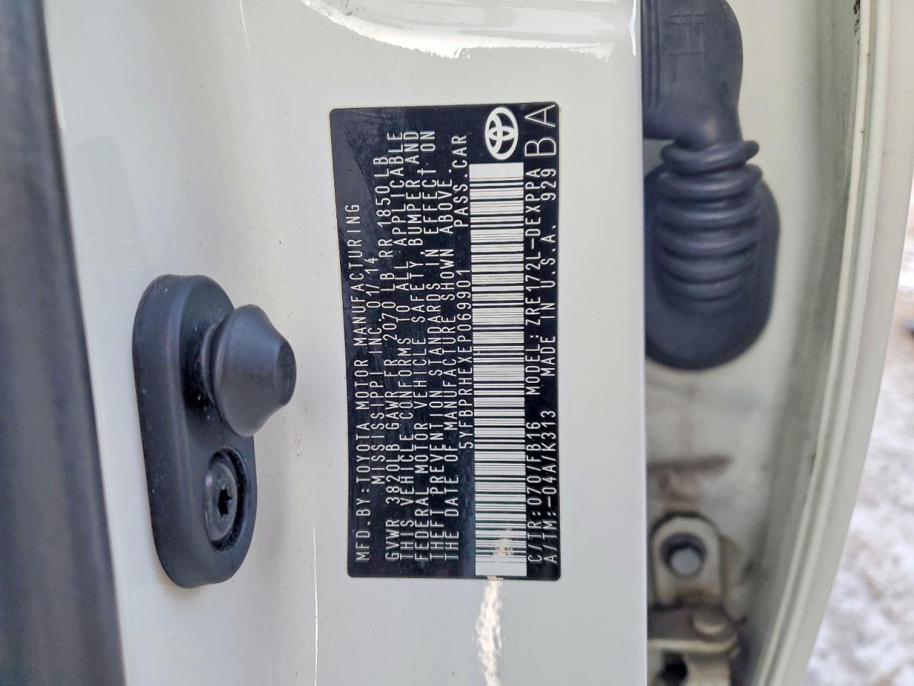 2014 TOYOTA COROLLA