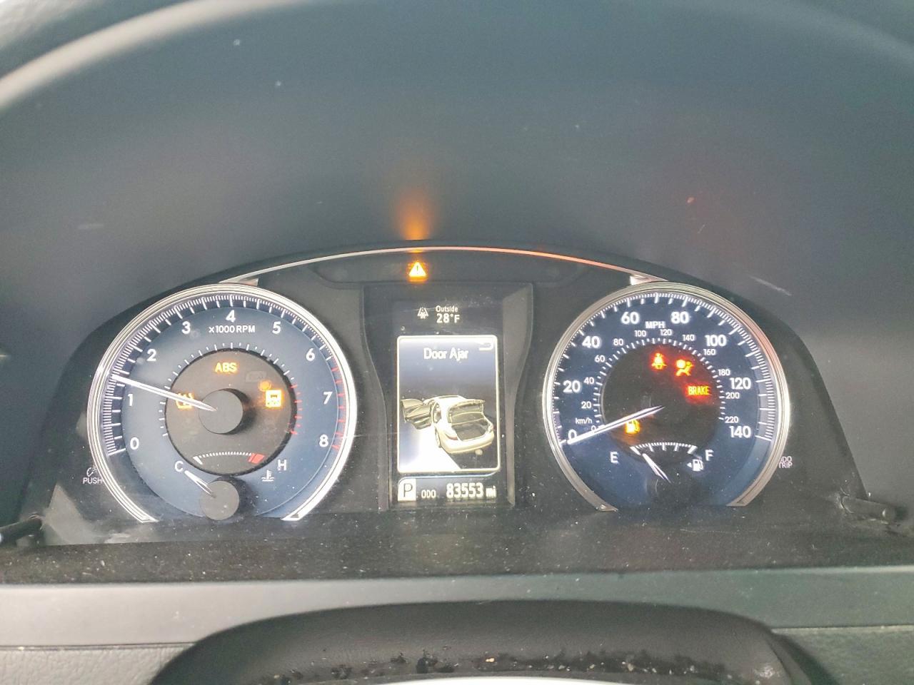 2016 TOYOTA CAMRY