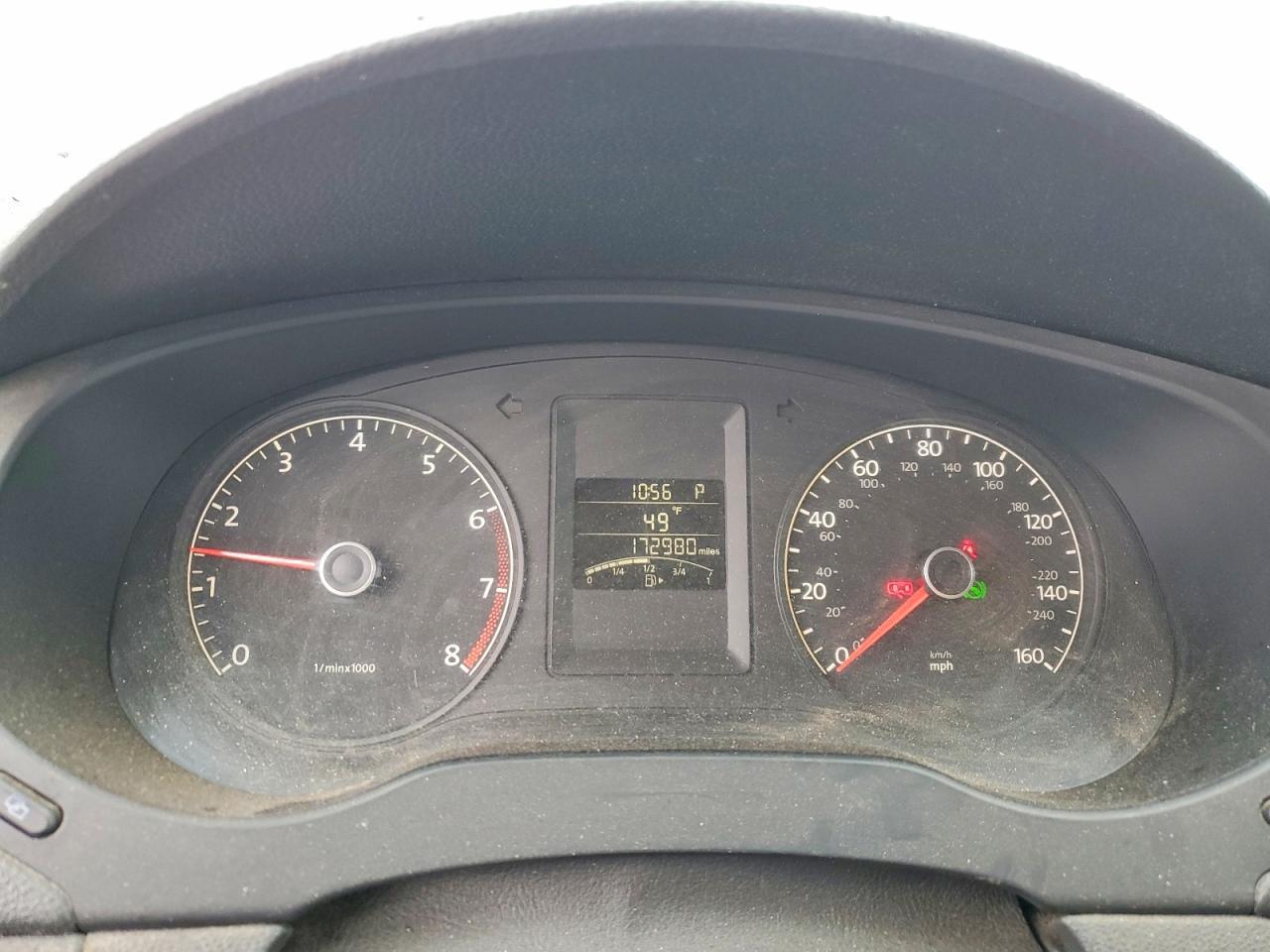 2011 VOLKSWAGEN JETTA