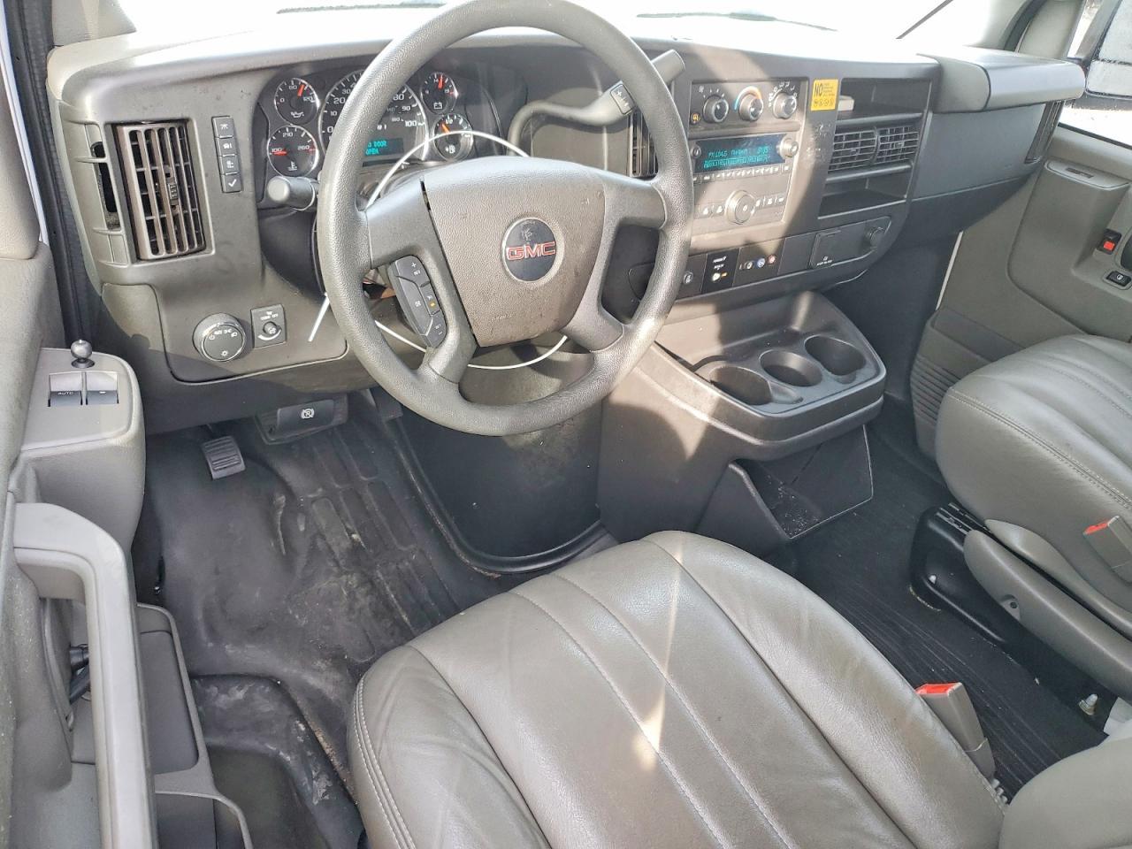 2023 GMC Savana