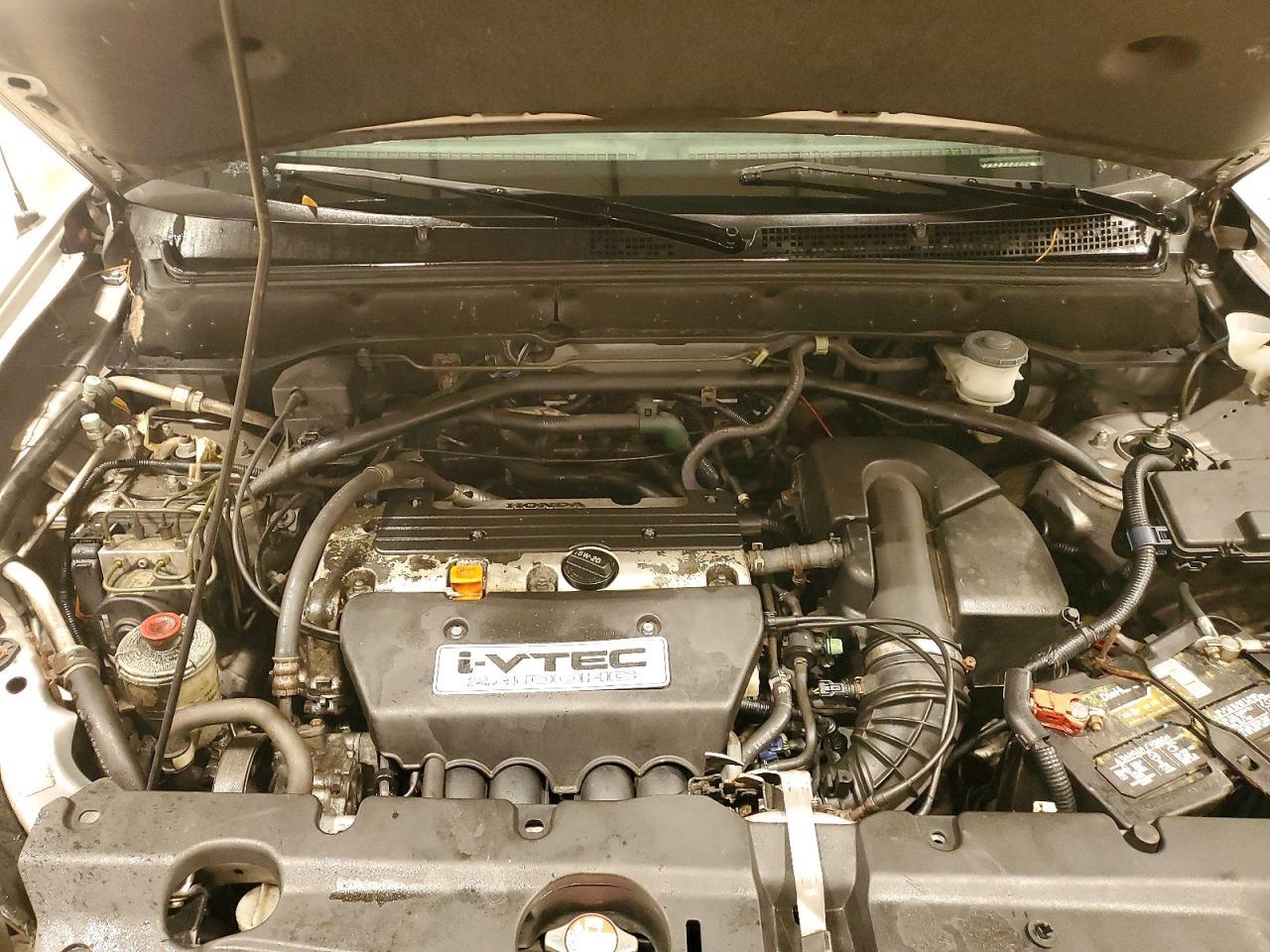 2004 HONDA CR-V