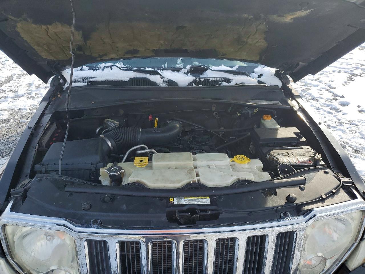 2012 JEEP Liberty