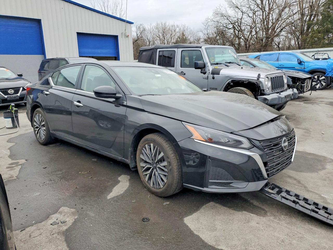 2024 NISSAN ALTIMA