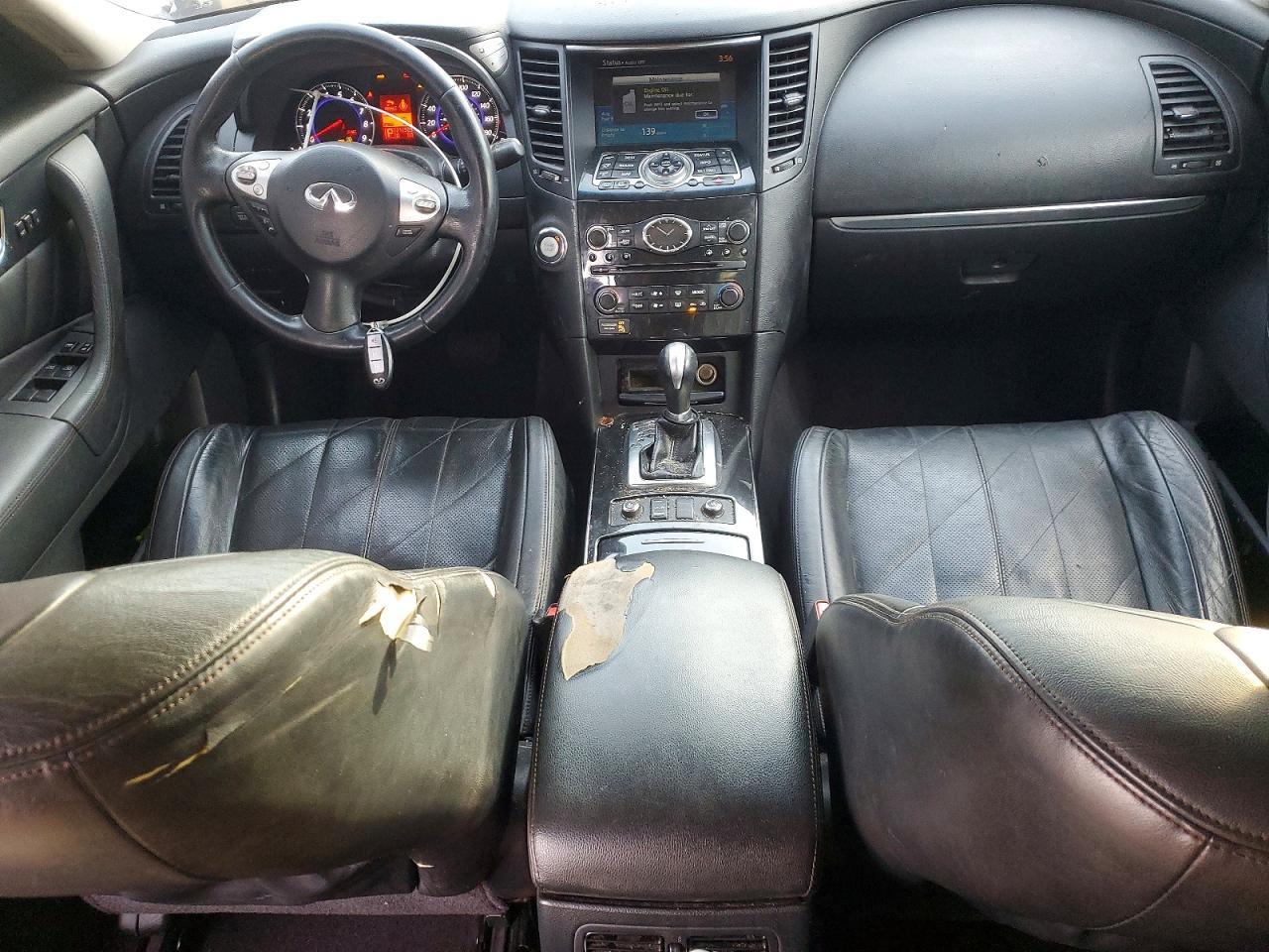2010 INFINITI FX35