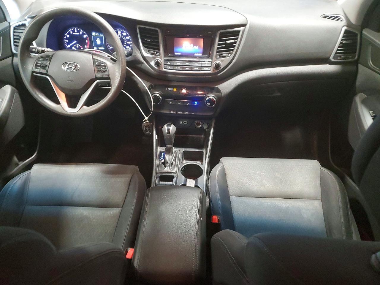 2016 HYUNDAI TUCSON