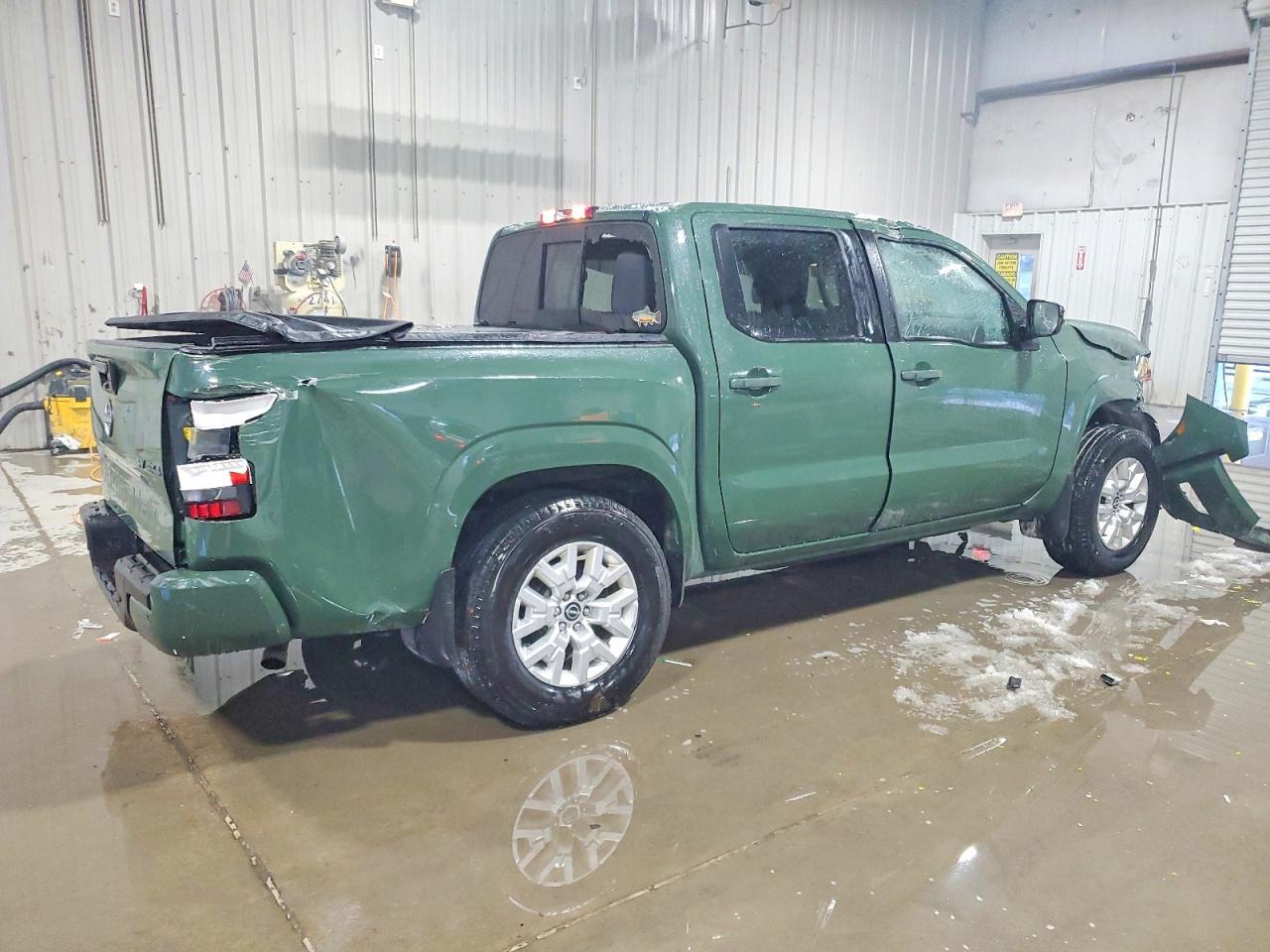 2022 NISSAN Frontier