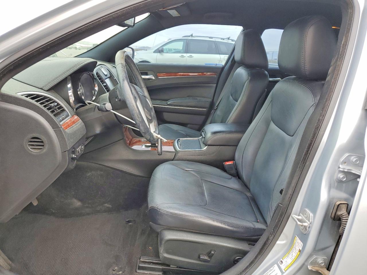 2013 CHRYSLER 300