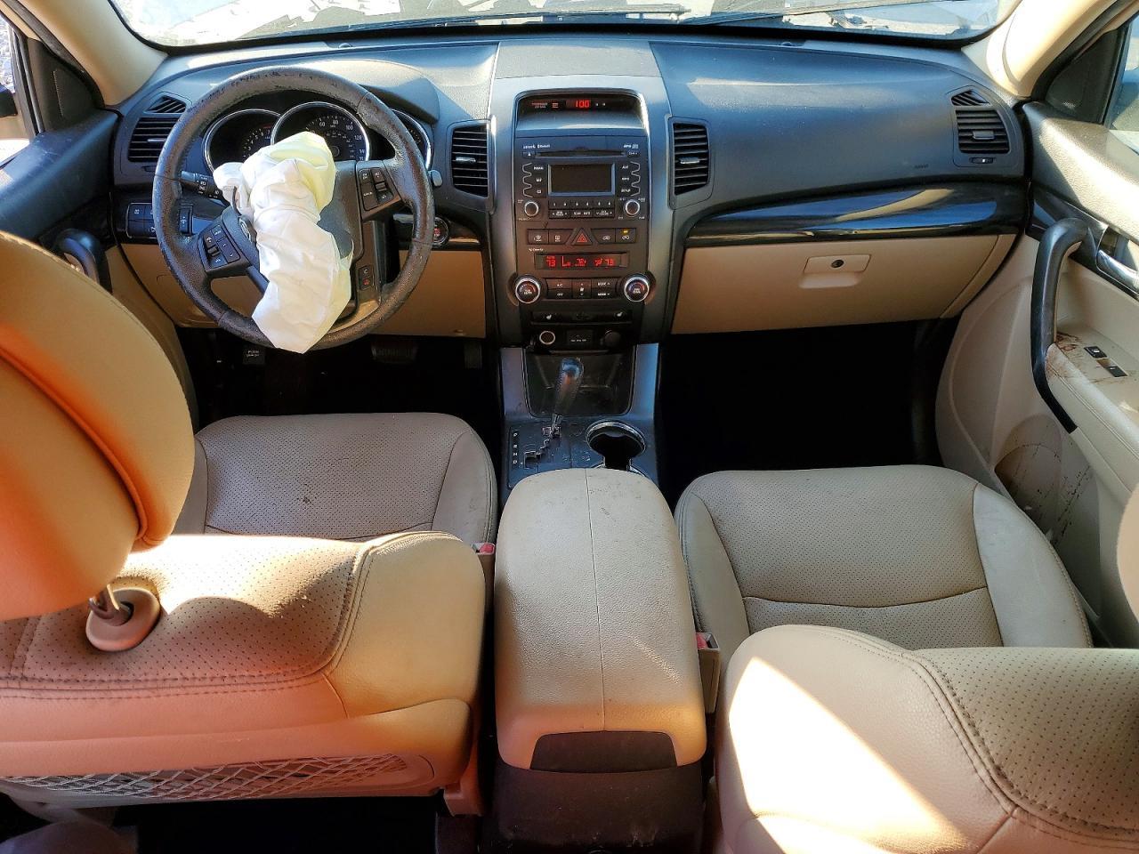 2011 KIA SORENTO