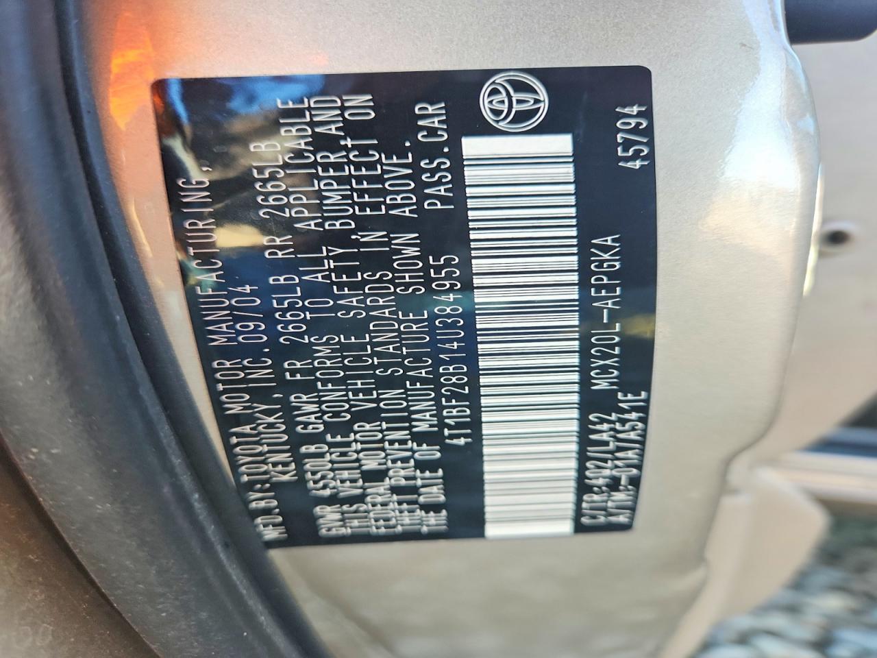 2004 TOYOTA Avalon