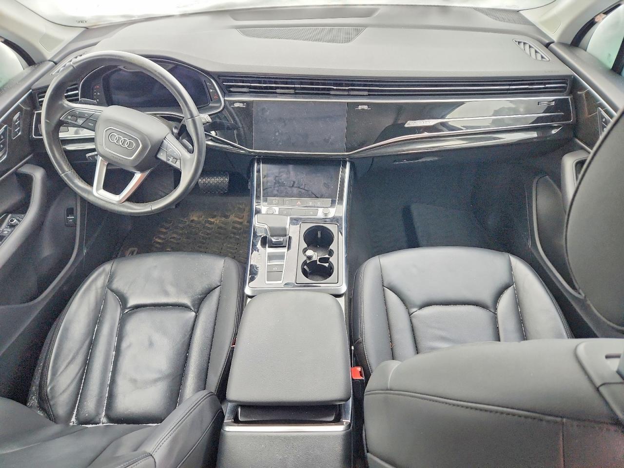 2022 AUDI Q7