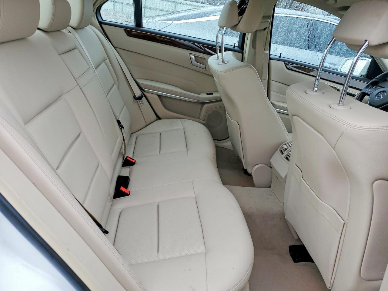 2016 MERCEDES-BENZ E-Class