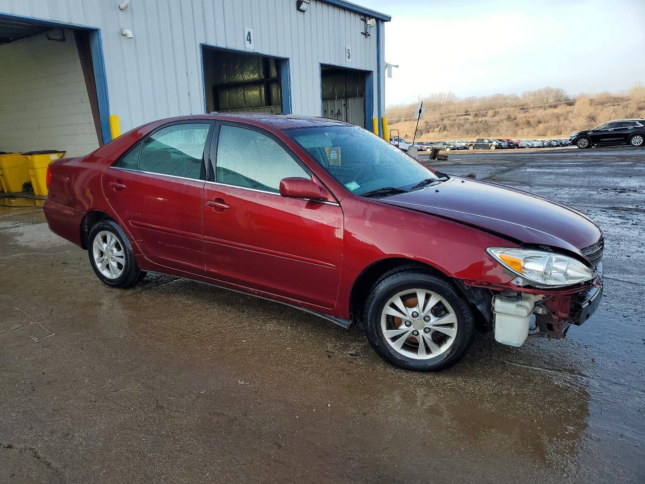 2004 TOYOTA CAMRY