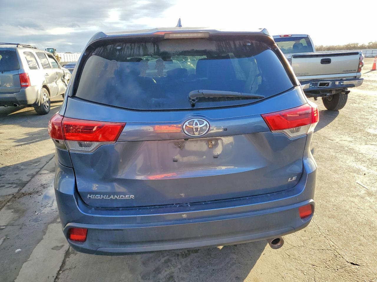 2019 TOYOTA HIGHLANDER