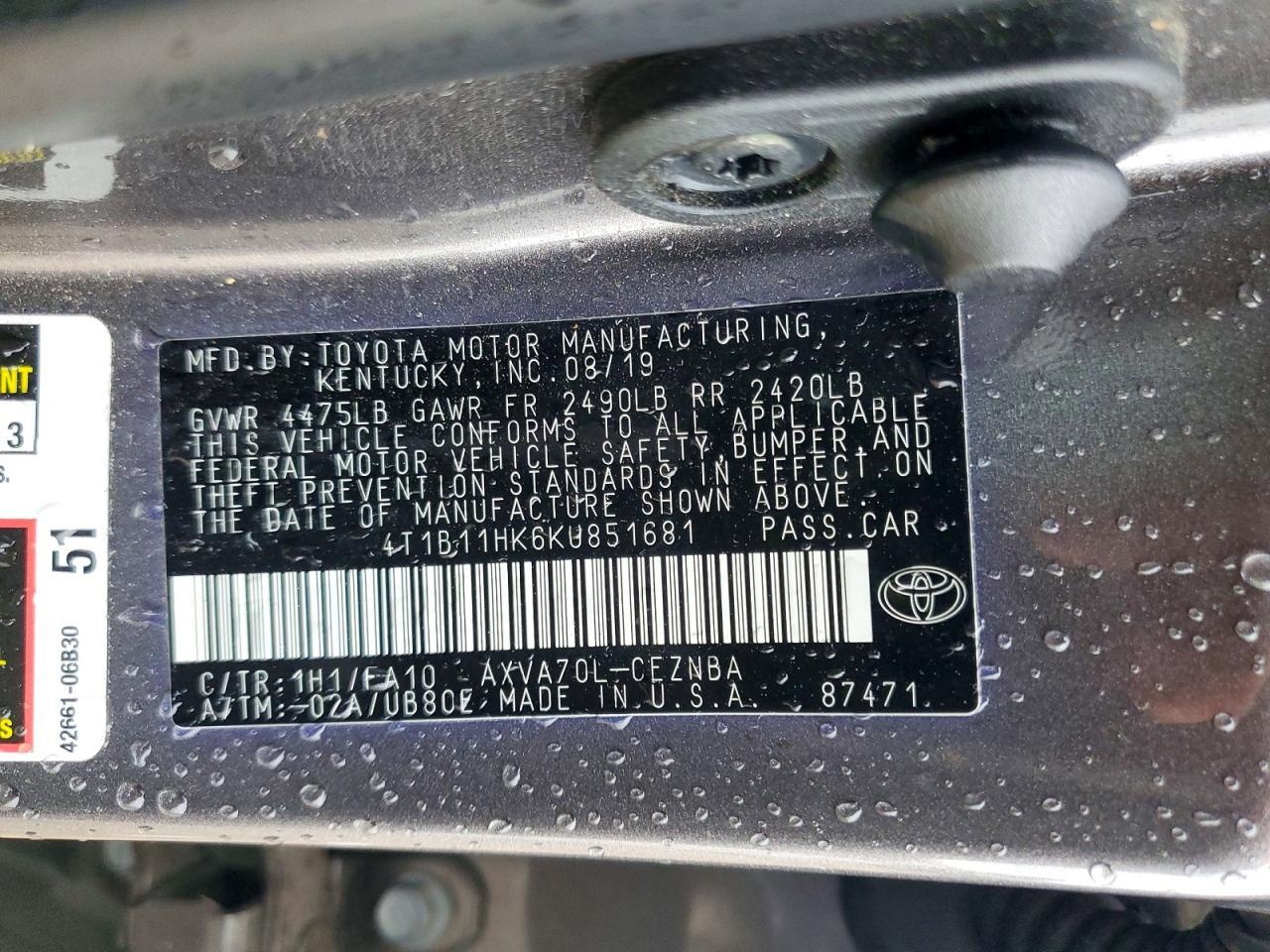 2019 TOYOTA CAMRY