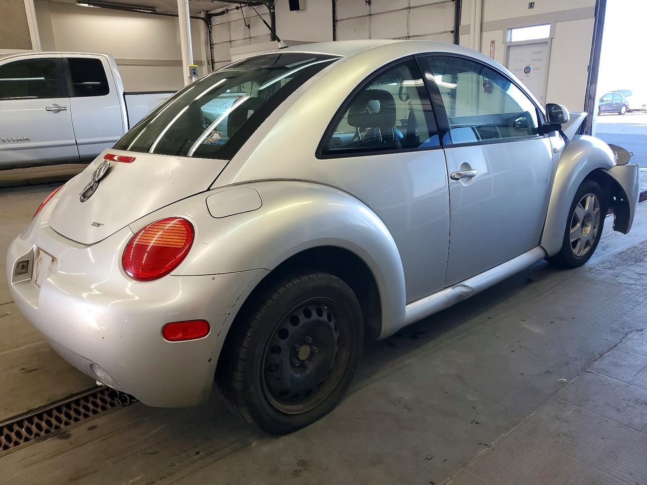 1999 VOLKSWAGEN Beetle