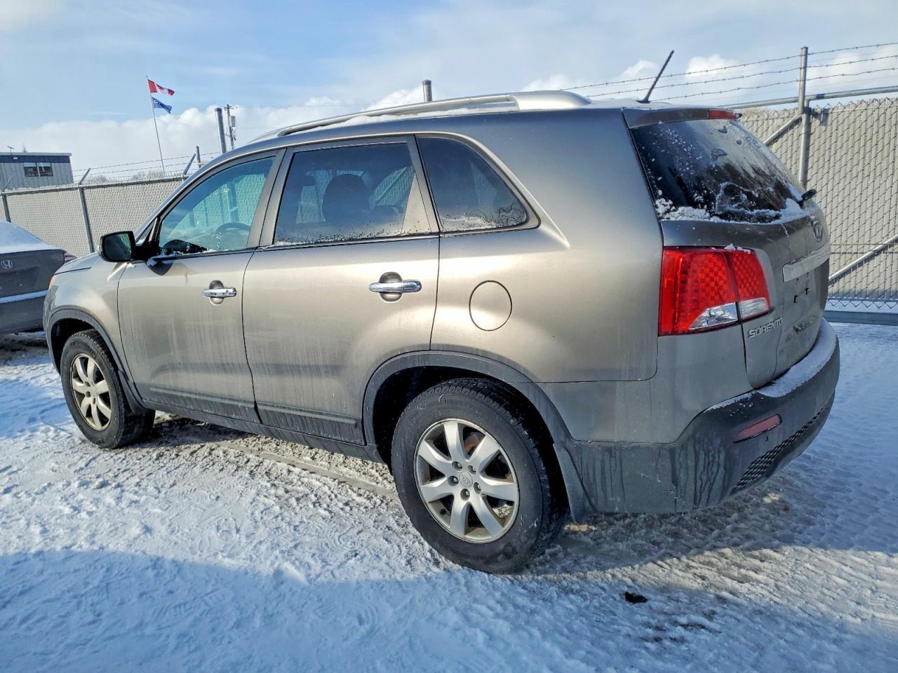2011 KIA SORENTO