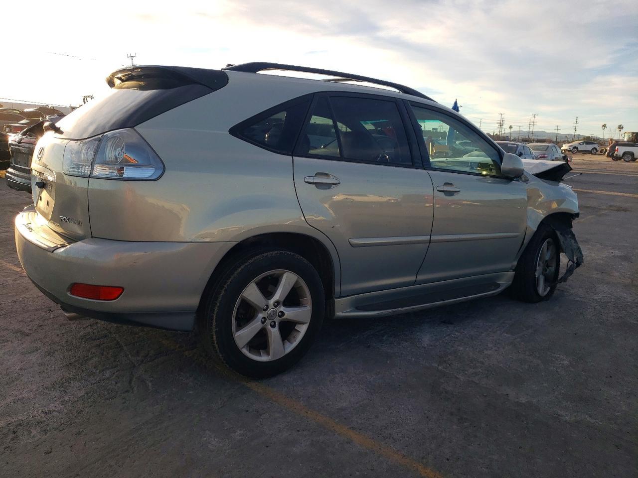 2005 LEXUS Rx 330