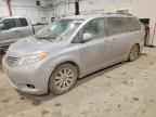 2012 TOYOTA SIENNA