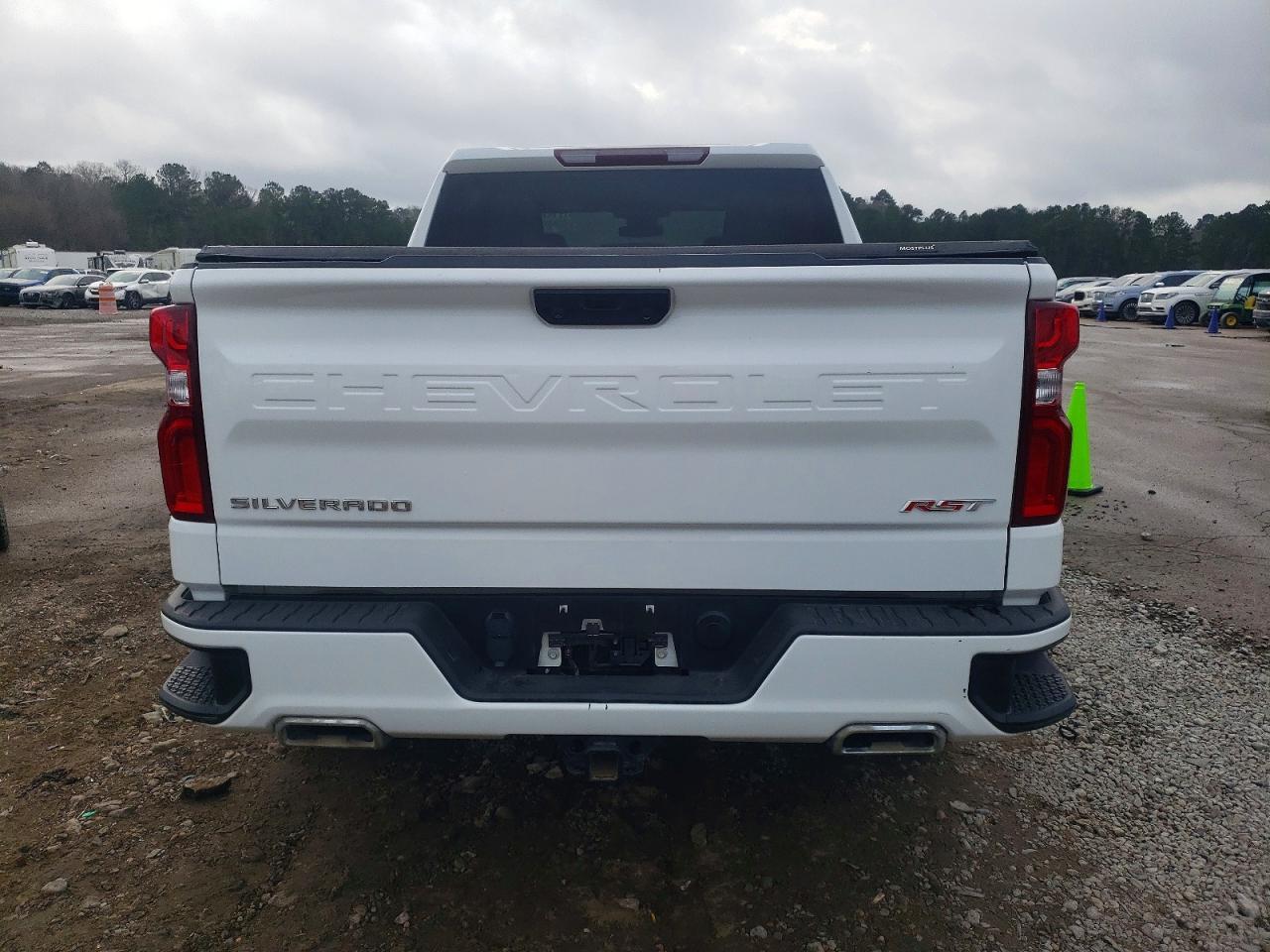 2022 CHEVROLET Silverado