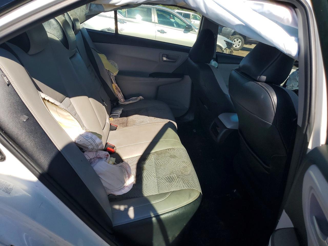 2017 TOYOTA CAMRY