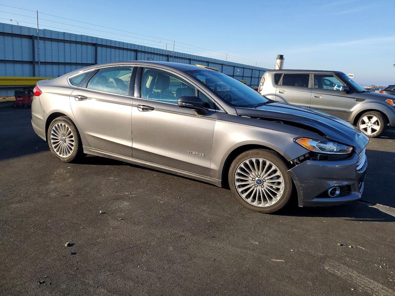2014 FORD FUSION