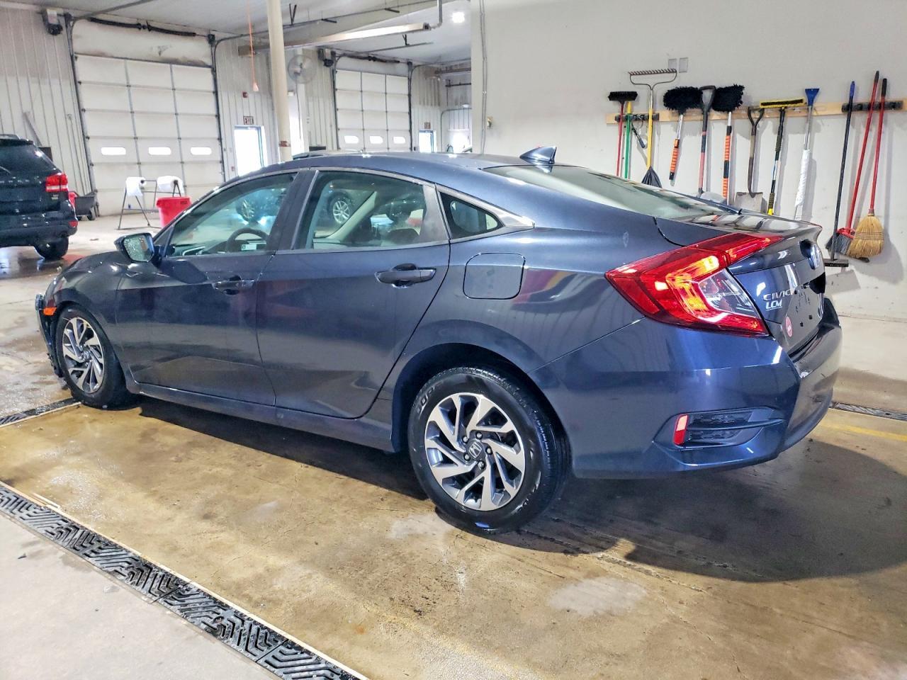 2018 HONDA CIVIC
