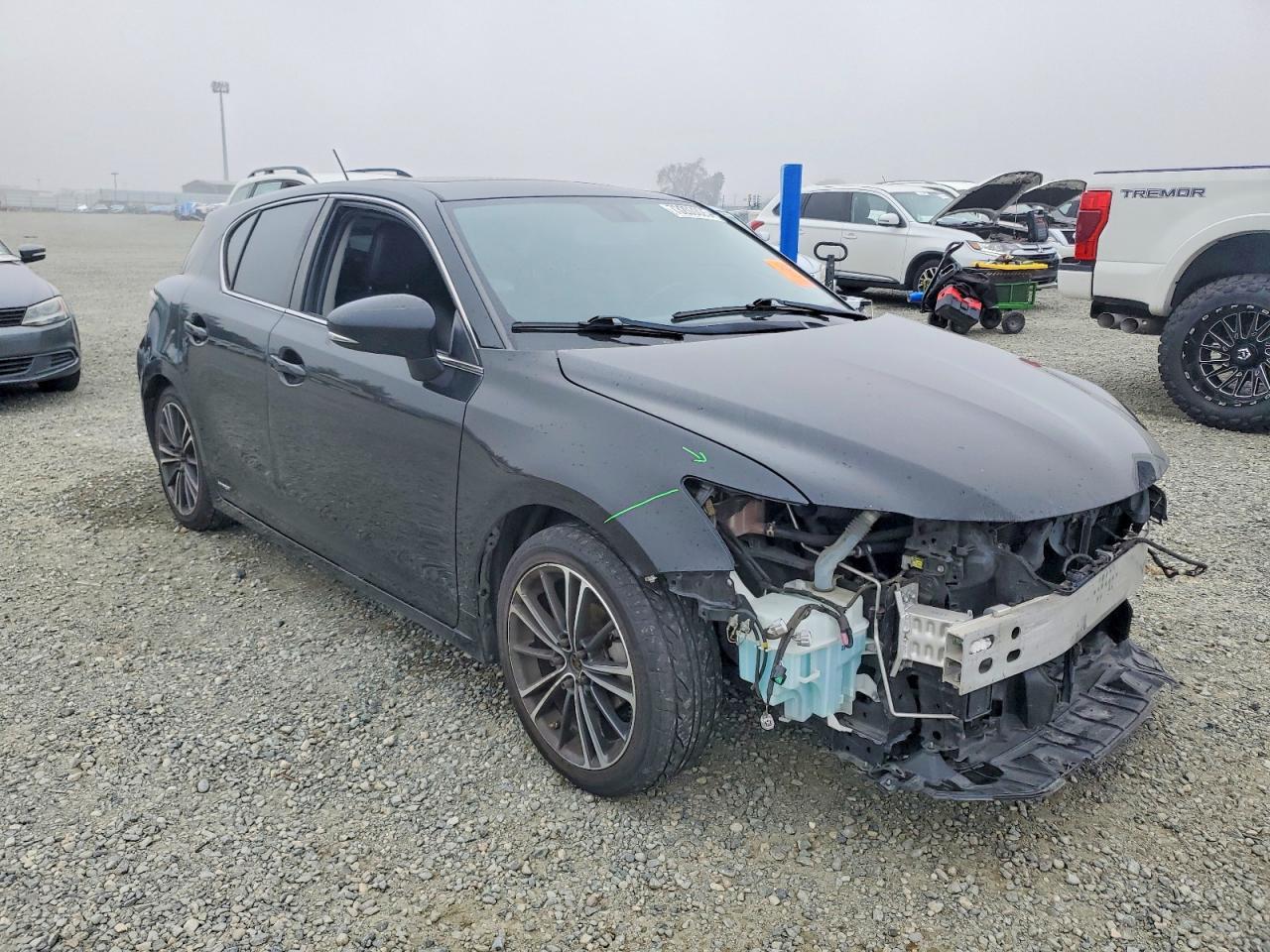2013 LEXUS CT 200