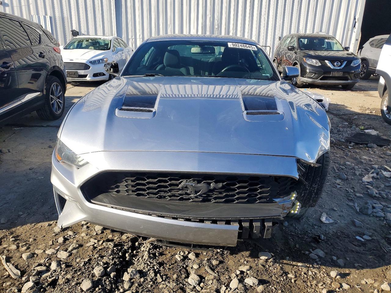 2020 FORD MUSTANG