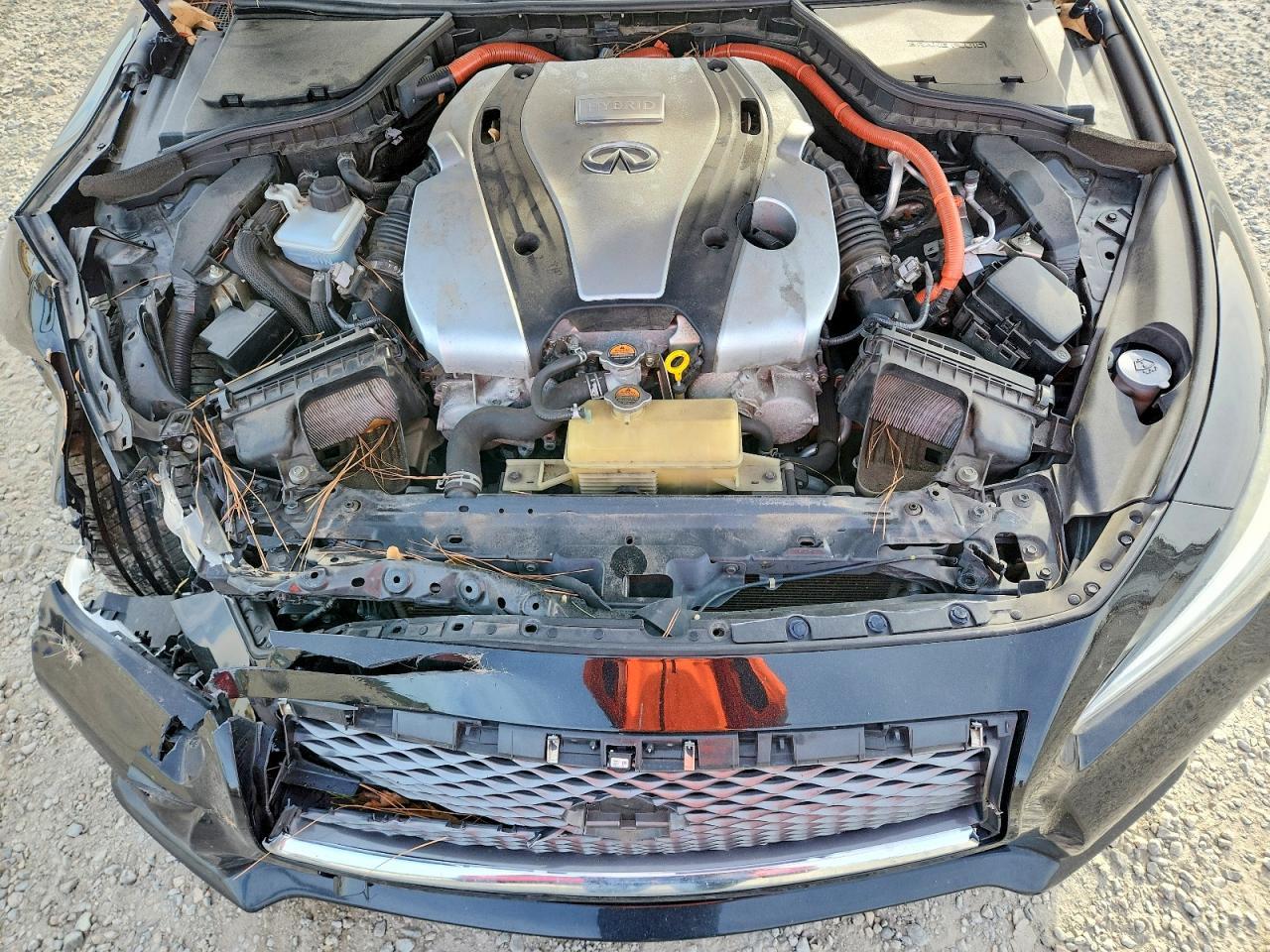 2015 INFINITI Q50