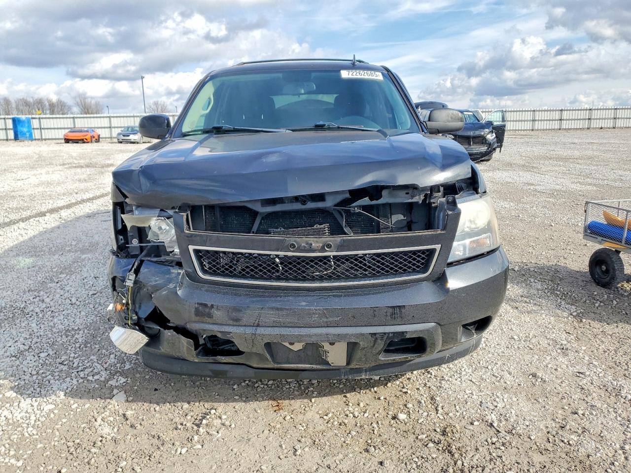 2011 CHEVROLET Tahoe