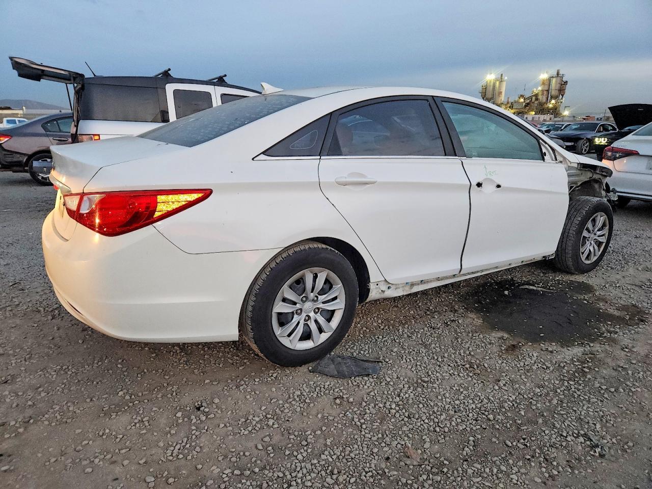 2011 HYUNDAI SONATA
