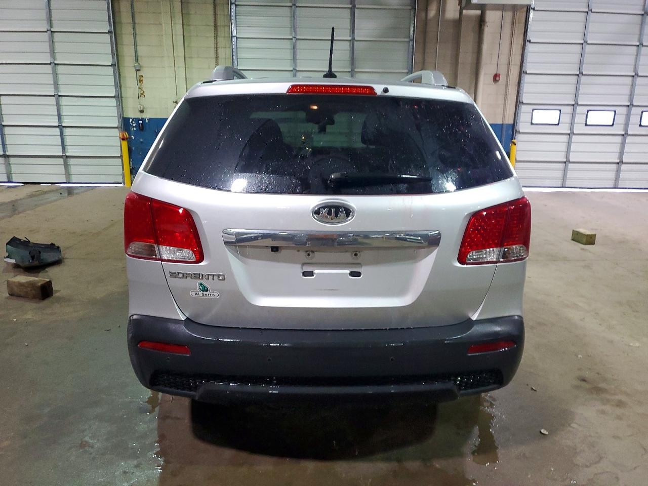 2011 KIA SORENTO