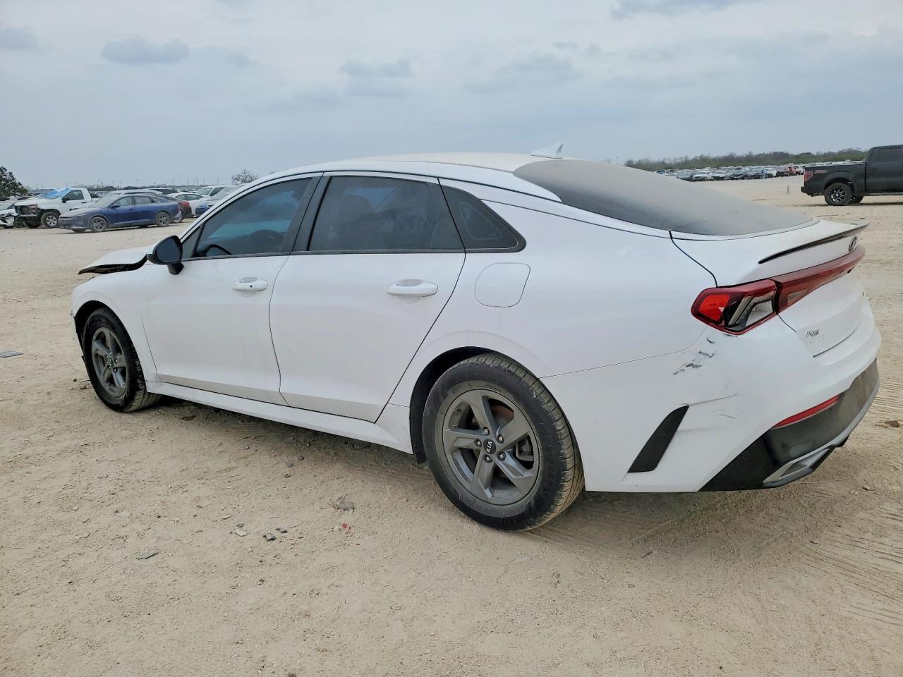 2021 KIA K5