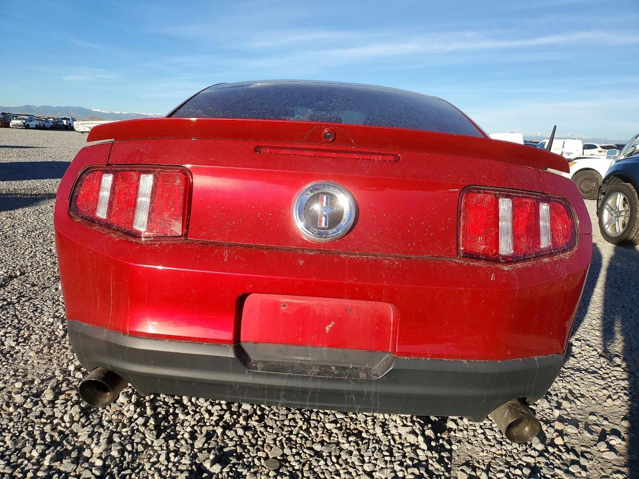 2011 FORD MUSTANG