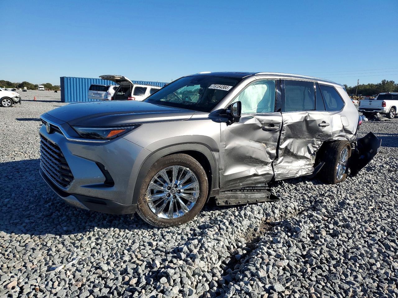 2025 TOYOTA HIGHLANDER