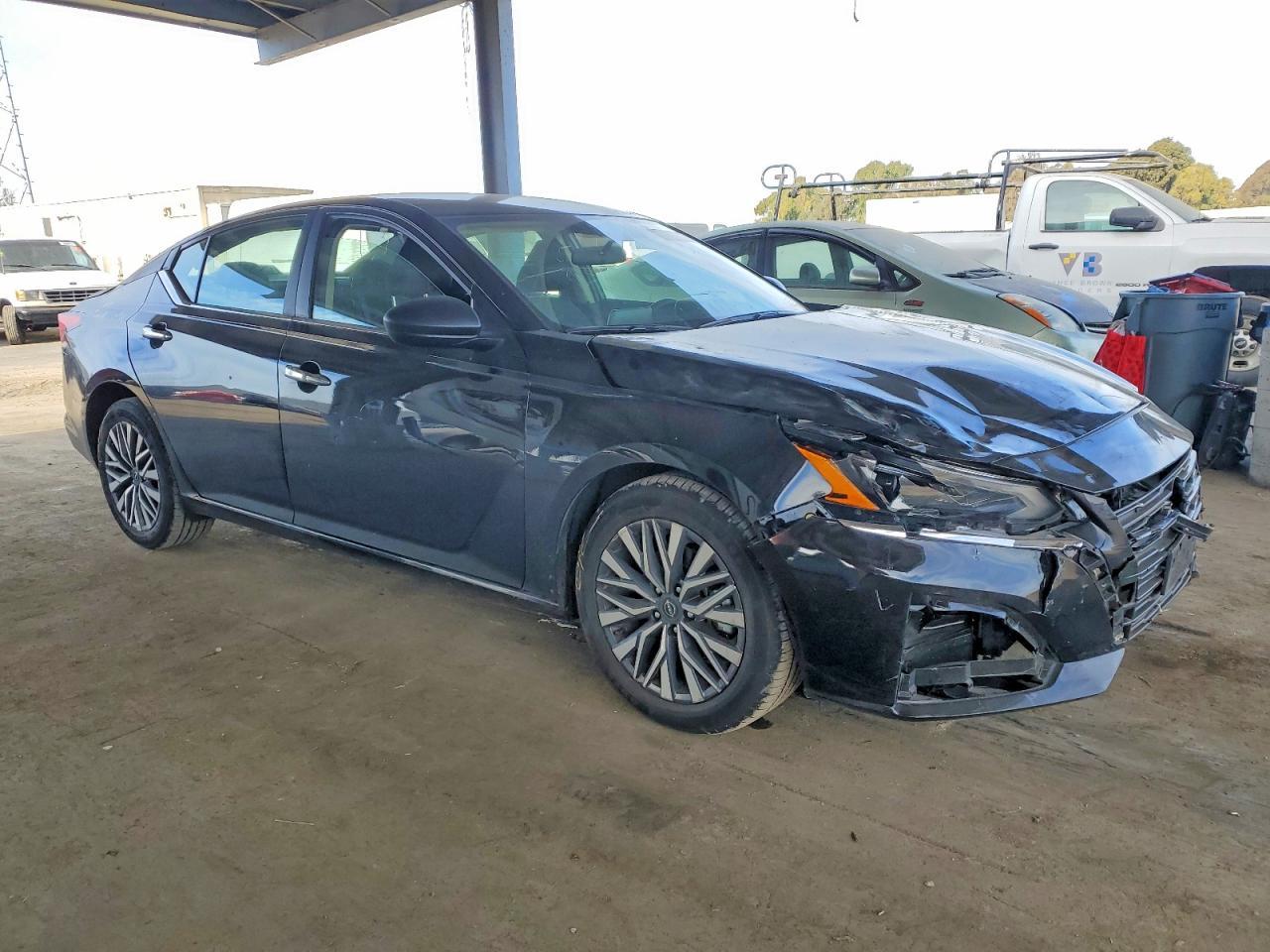 2025 NISSAN ALTIMA